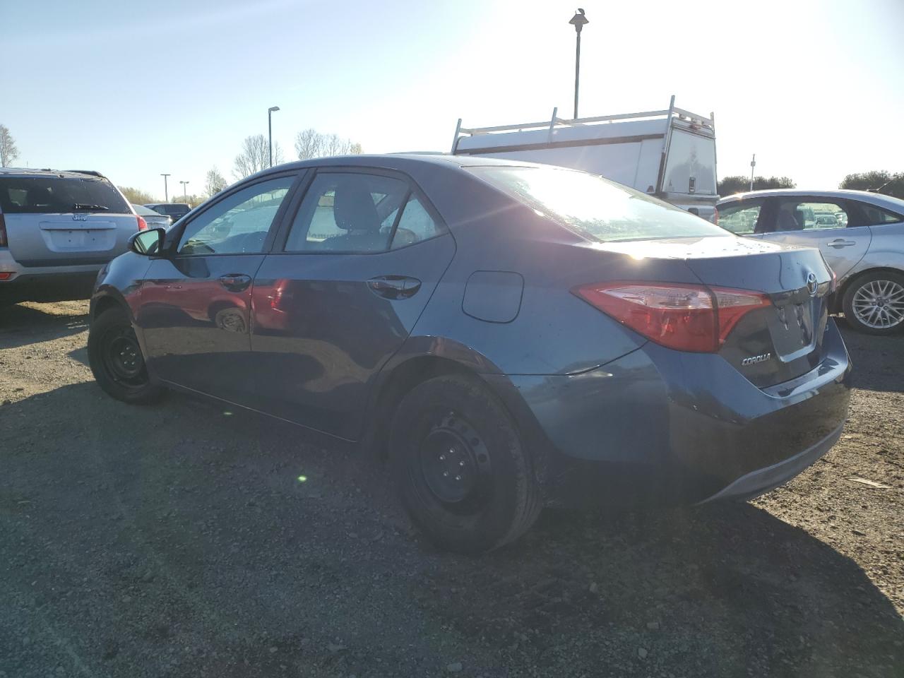 2T1BURHEXHC784786 2017 Toyota Corolla L