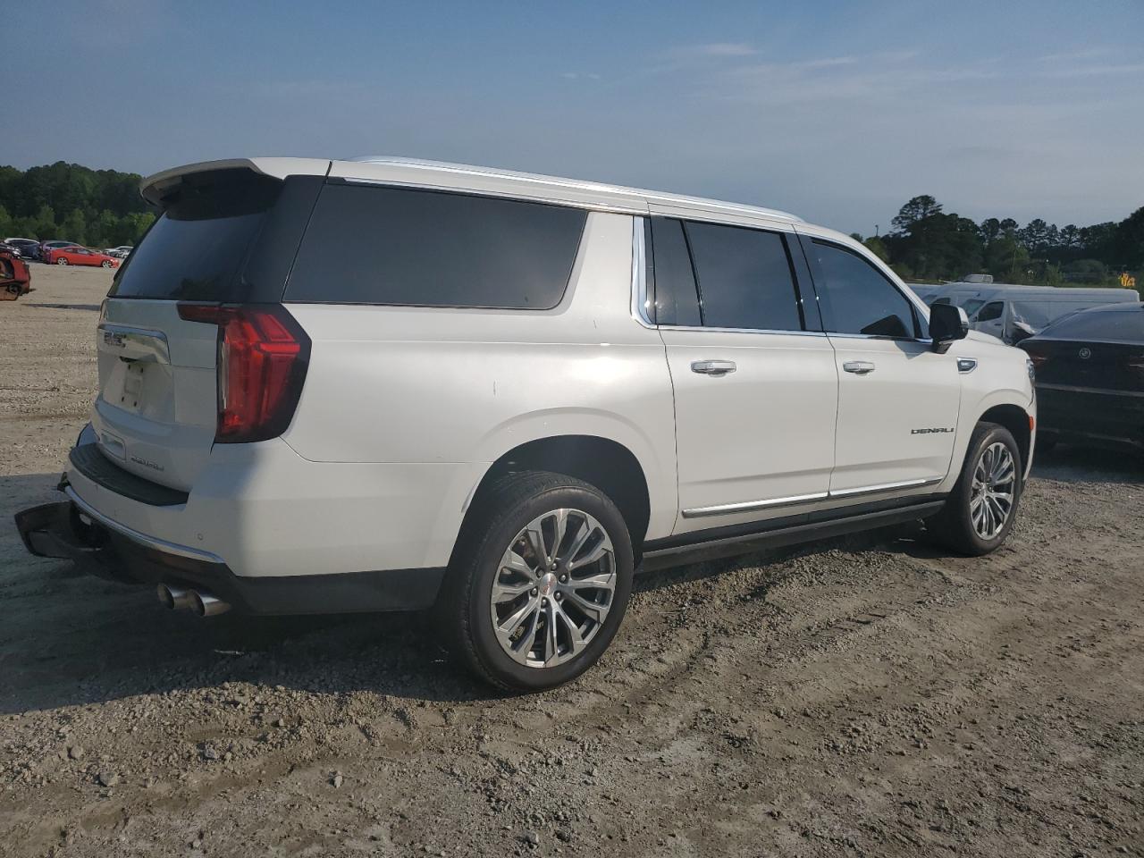 2021 GMC Yukon Xl Denali vin: 1GKS1JKL3MR154923