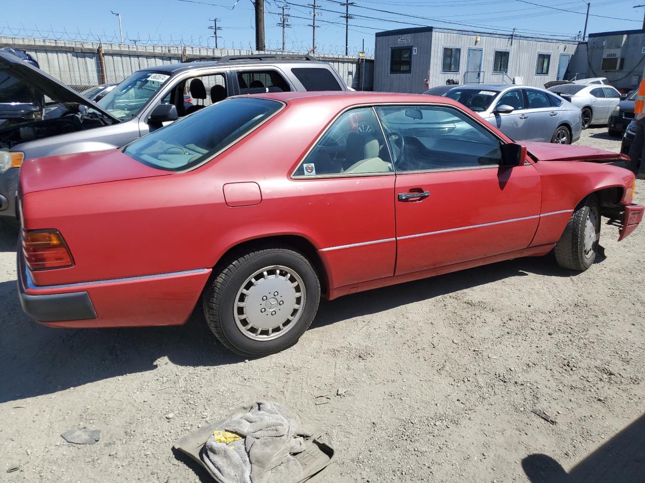 Lot #3048249731 1990 MERCEDES-BENZ 300 CE