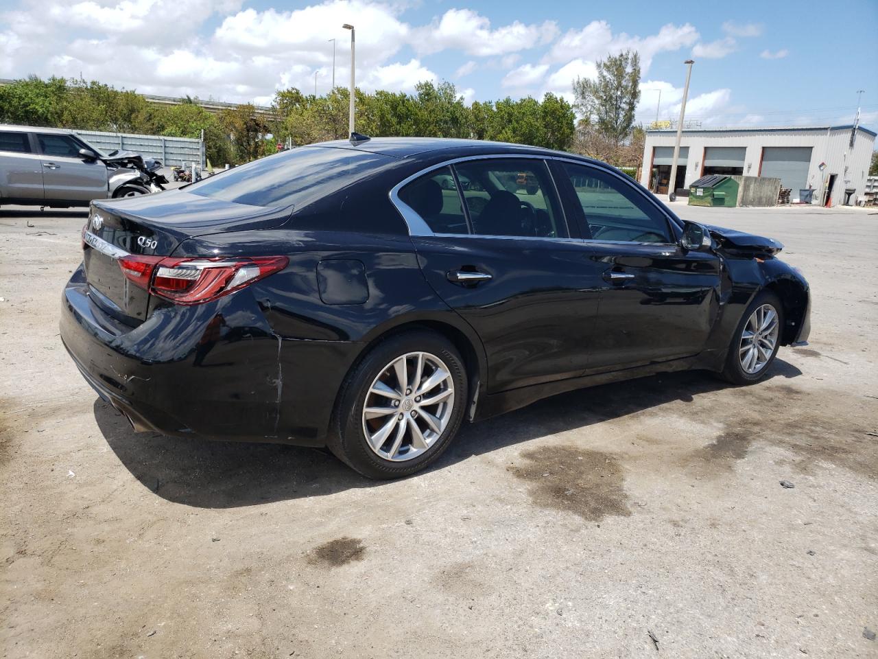 JN1EV7AP9MM702766 2021 Infiniti Q50 Pure