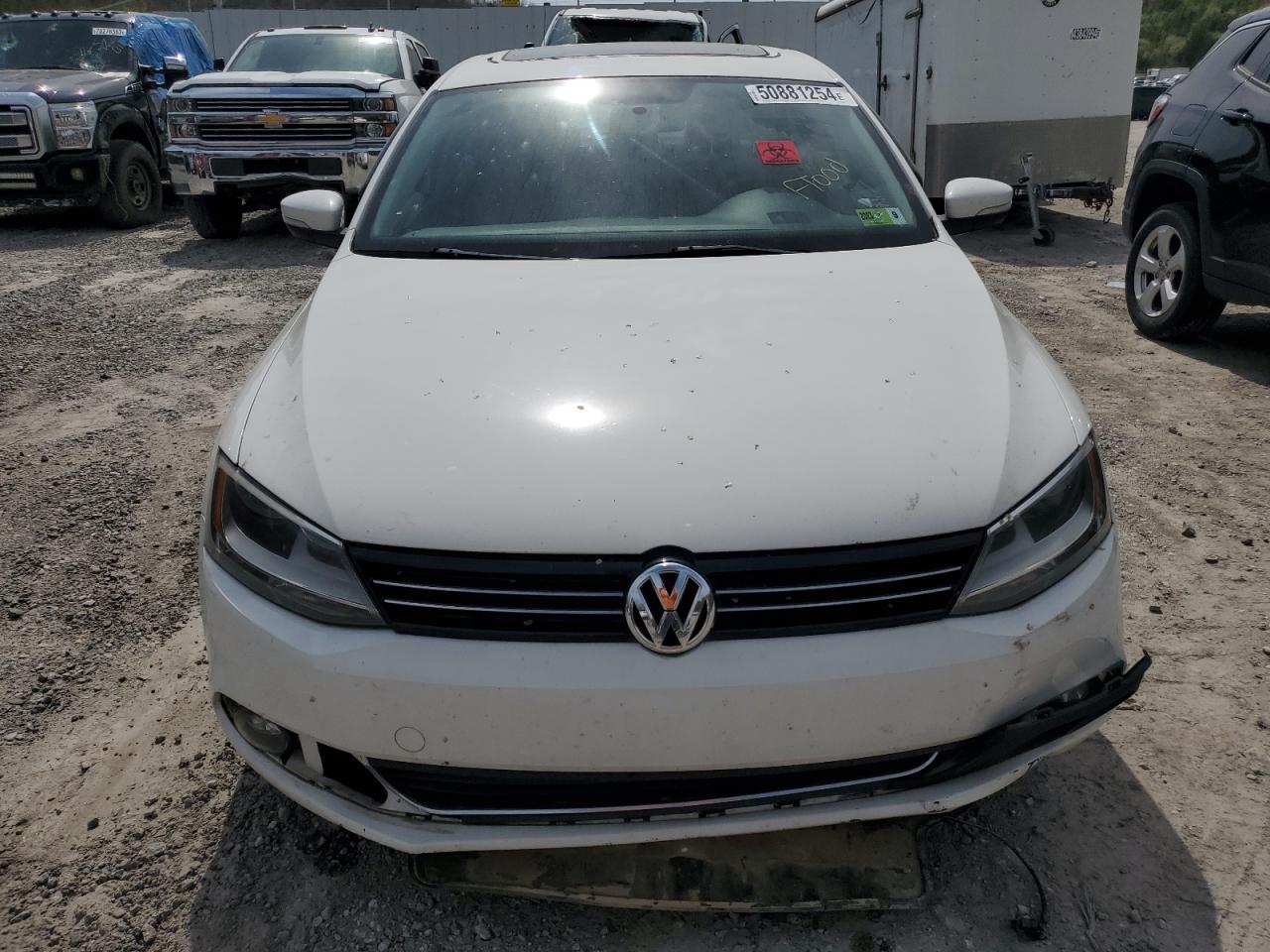 3VWLZ7AJ0BM348347 2011 Volkswagen Jetta Sel