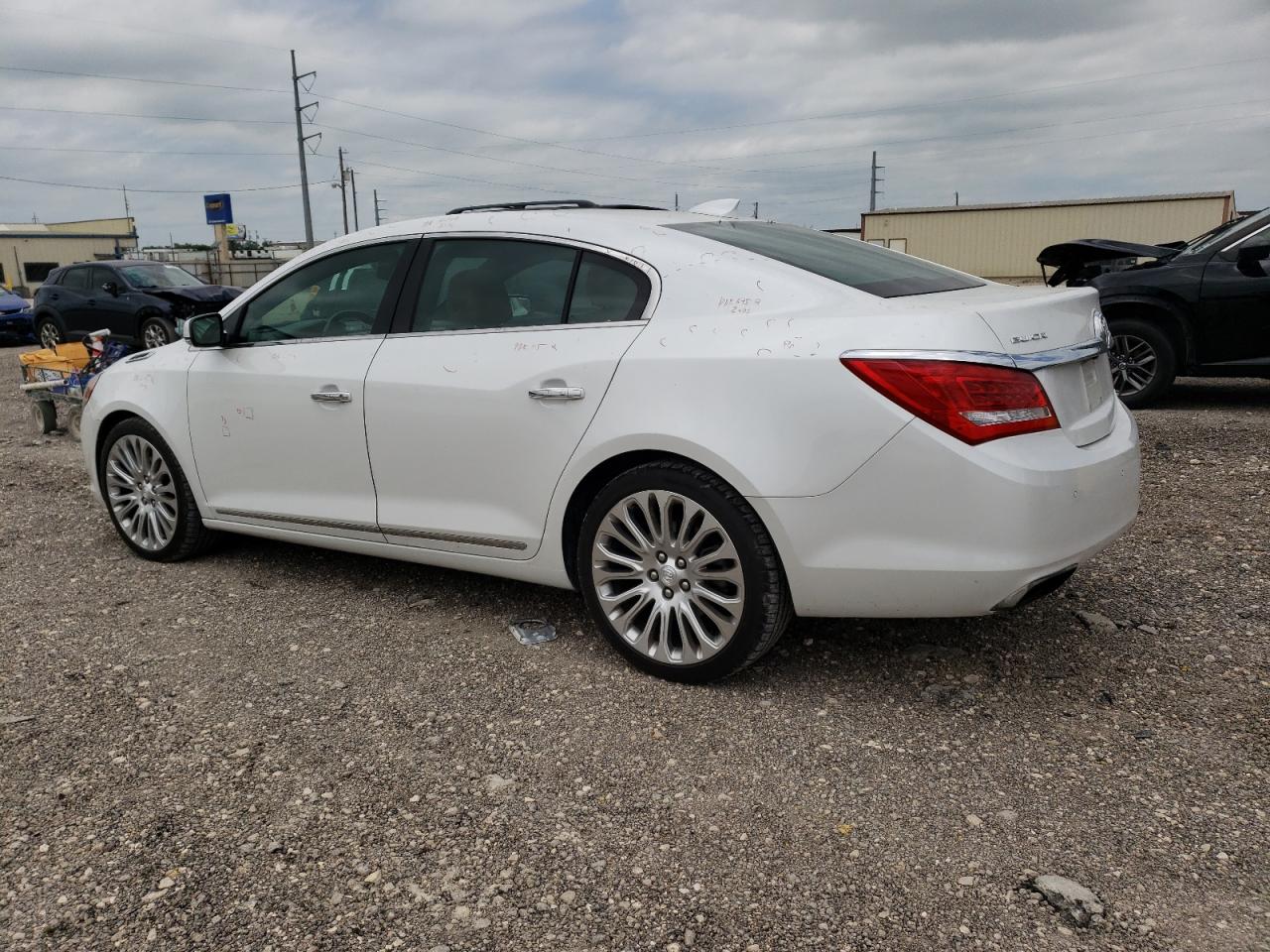 1G4GF5G36GF186544 2016 Buick Lacrosse Premium