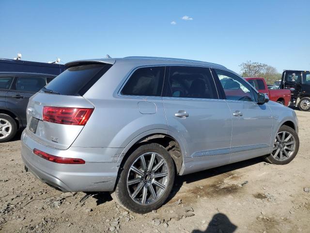 VIN WA1LAAF74JD034953 2018 Audi Q7, Premium Plus no.3