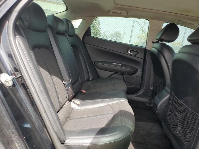 2019 KIA OPTIMA LX - 5XXGT4L33KG367740