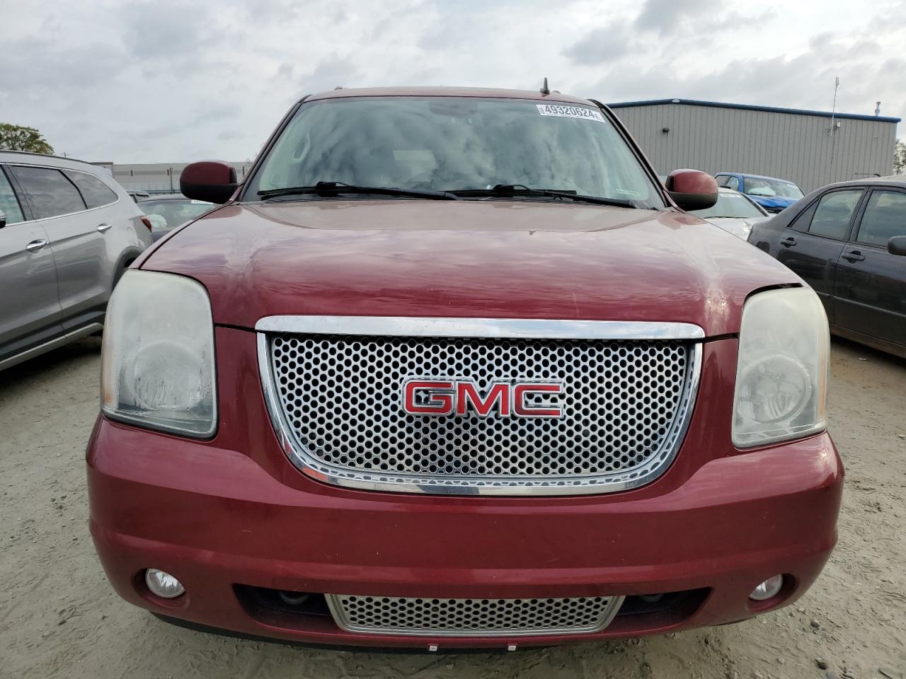 1GKS2MEF9BR249102 2011 GMC Yukon Xl Denali