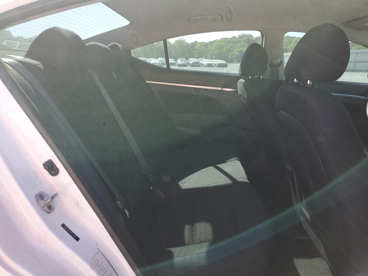 5NPD84LF6KH444913 2019 Hyundai Elantra Sel