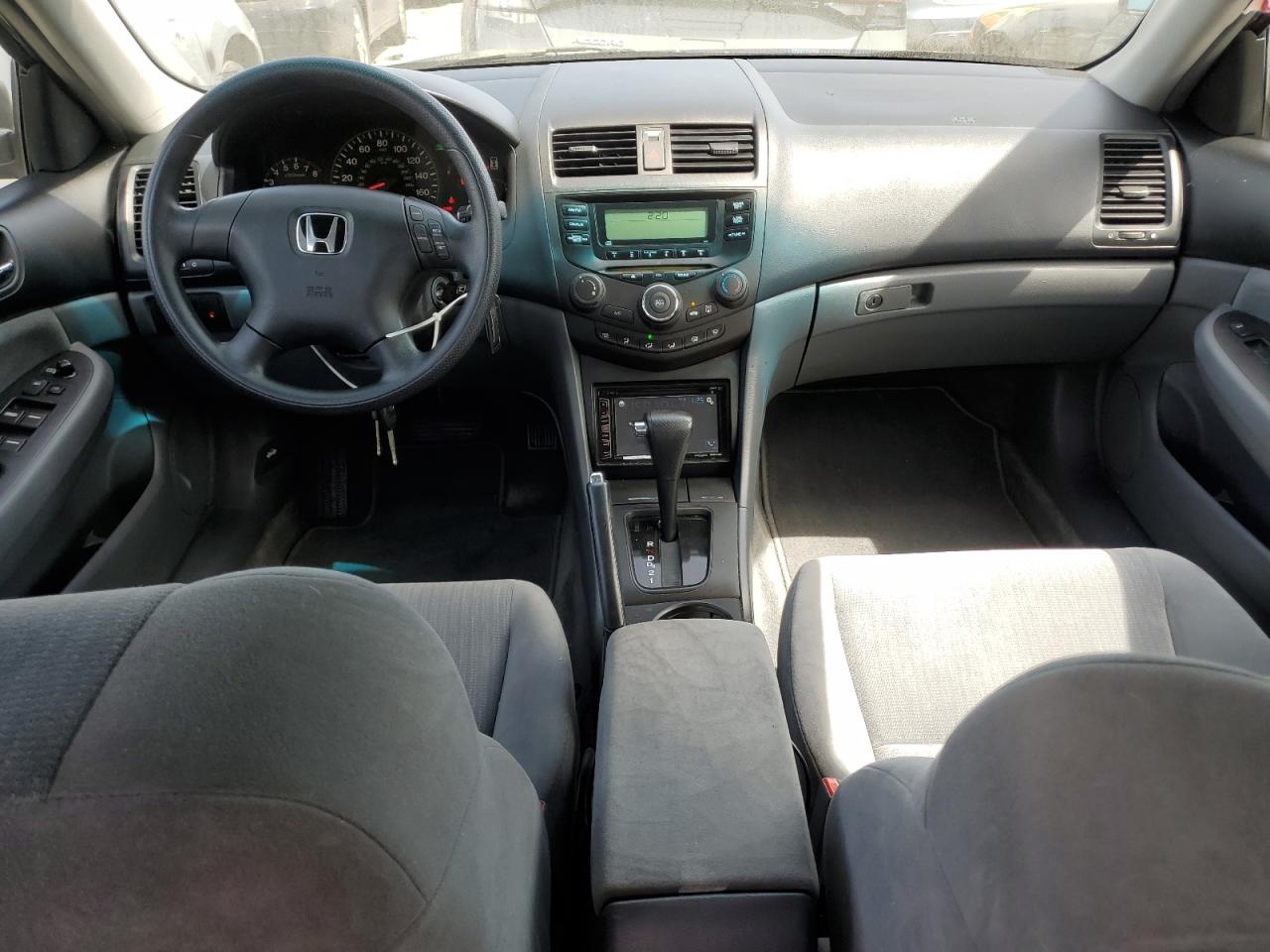 1HGCM56485A170151 2005 Honda Accord Lx