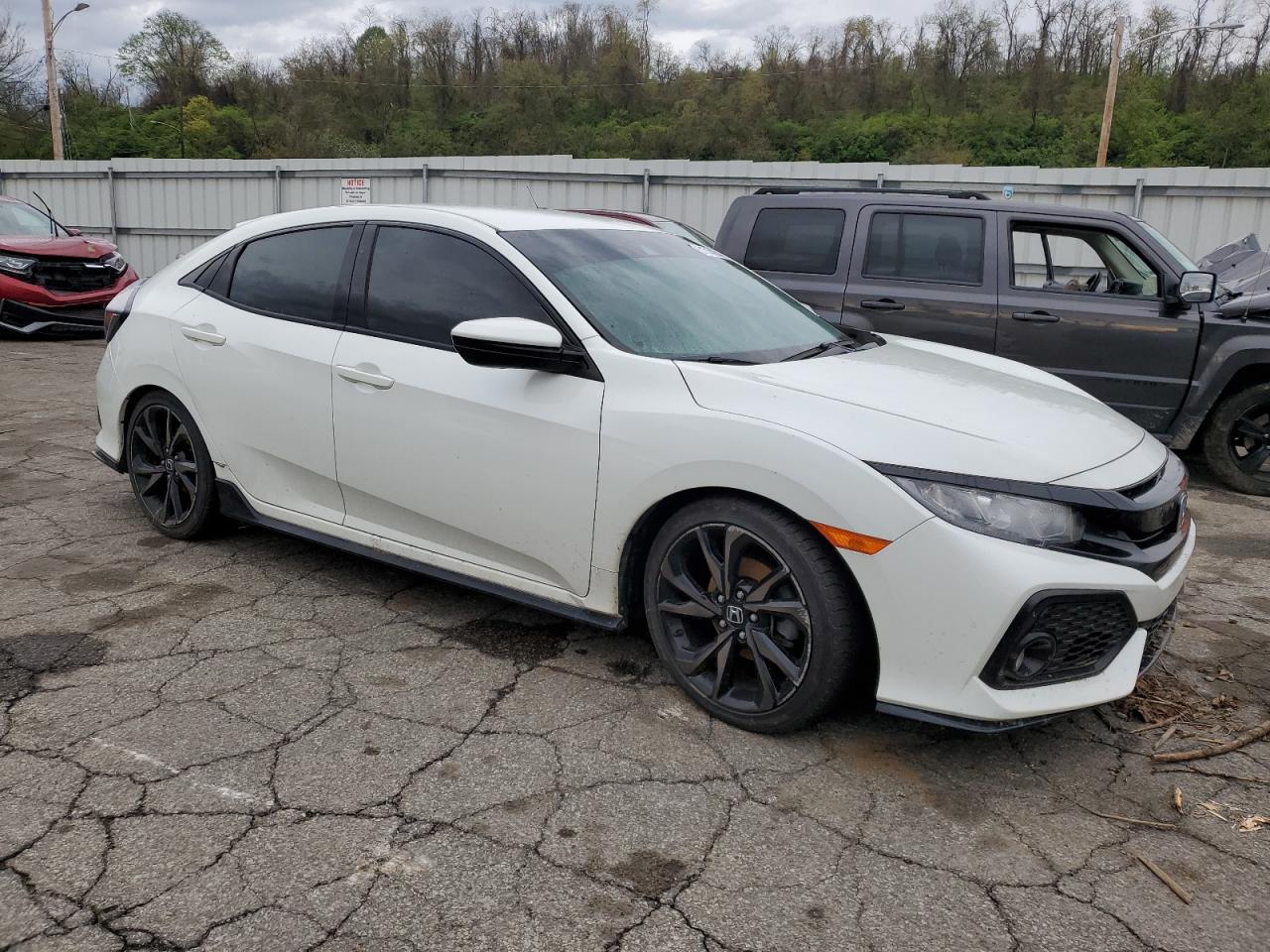 SHHFK7H40KU404780 2019 Honda Civic Sport