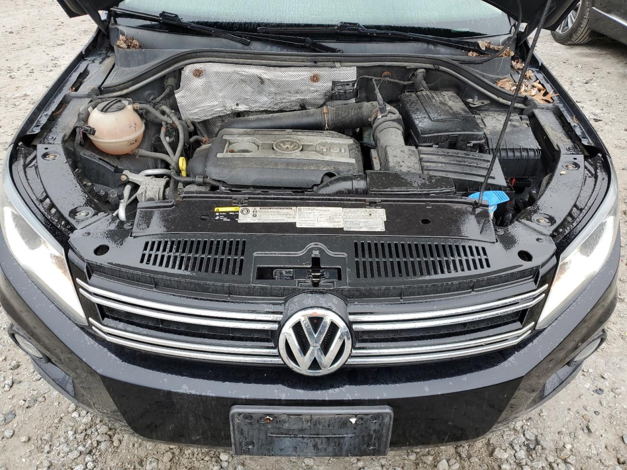 WVGBV7AX6FW572089 2015 Volkswagen Tiguan S