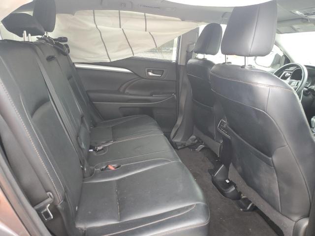 VIN 5TDJKRFH0FS091275 2015 Toyota Highlander, Xle no.11