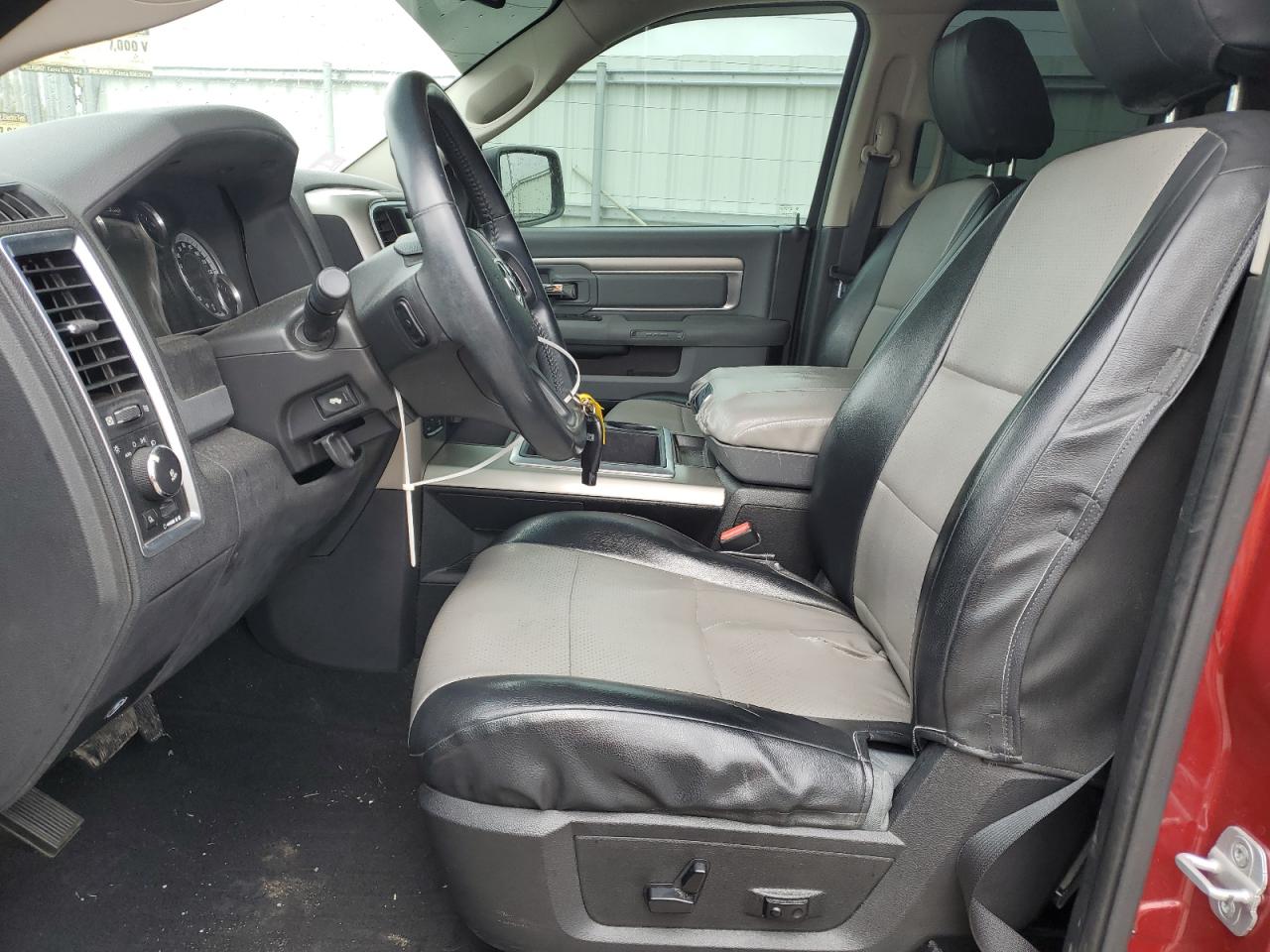 1C6RR7GG0DS500153 2013 Ram 1500 Slt