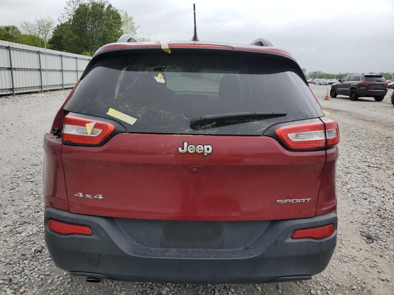 2016 Jeep Cherokee Sport vin: 1C4PJMAB9GW235636