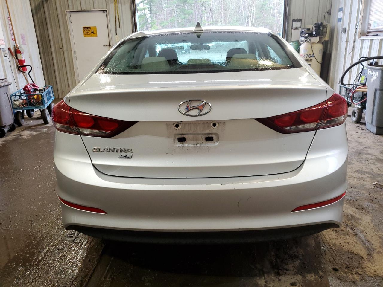 2017 Hyundai Elantra Se vin: KMHD74LF8HU361173