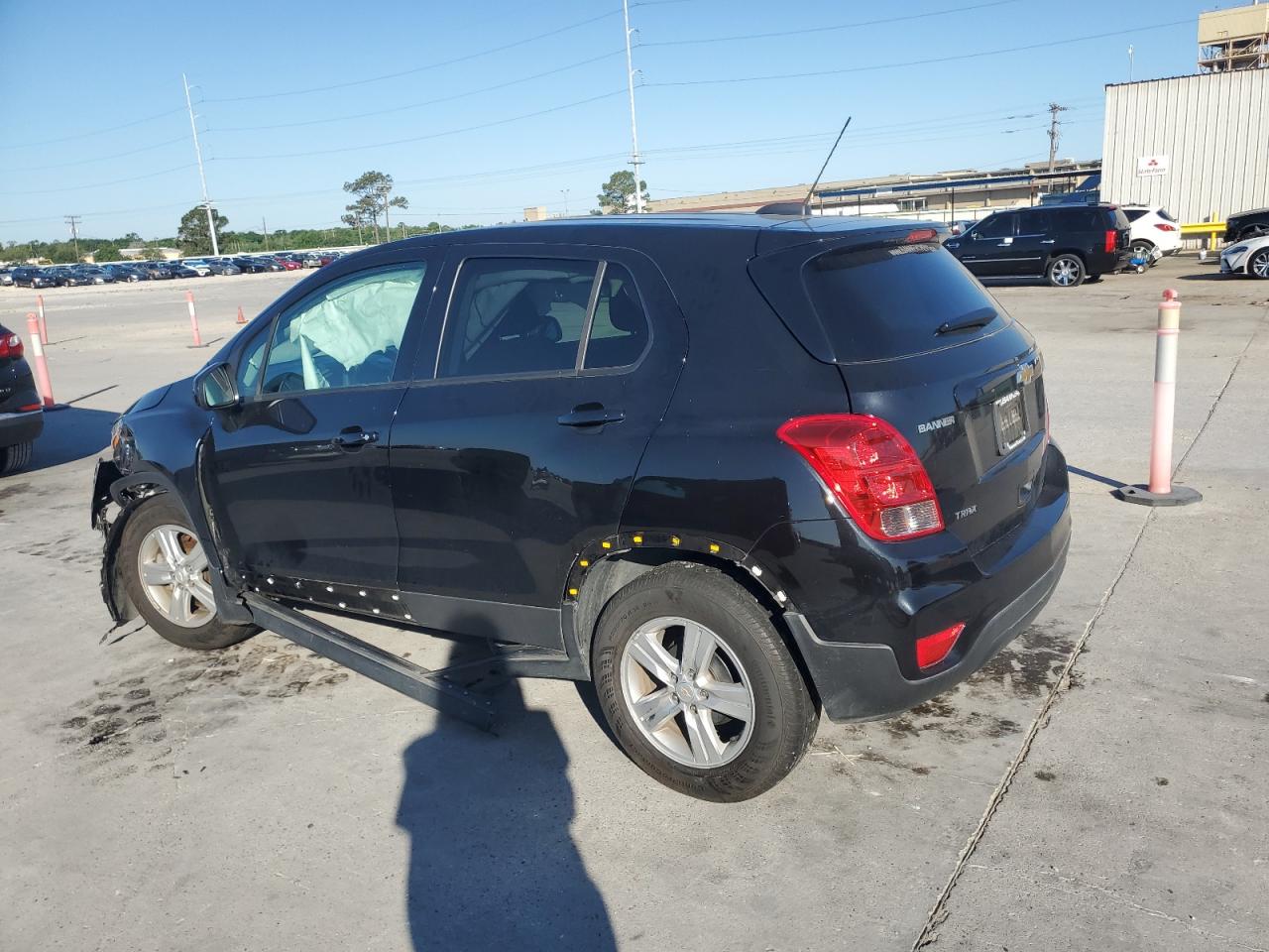 2022 Chevrolet Trax Ls vin: KL7CJKSMXNB539739