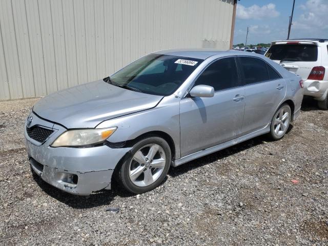 Lot #2508257304 2010 TOYOTA CAMRY BASE salvage car
