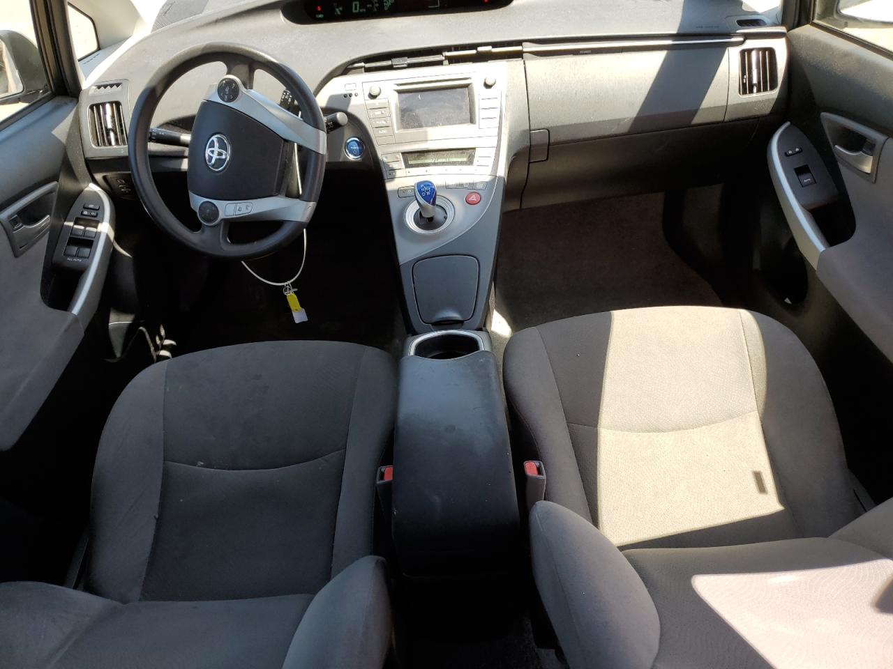 JTDKN3DU7E1768164 2014 Toyota Prius