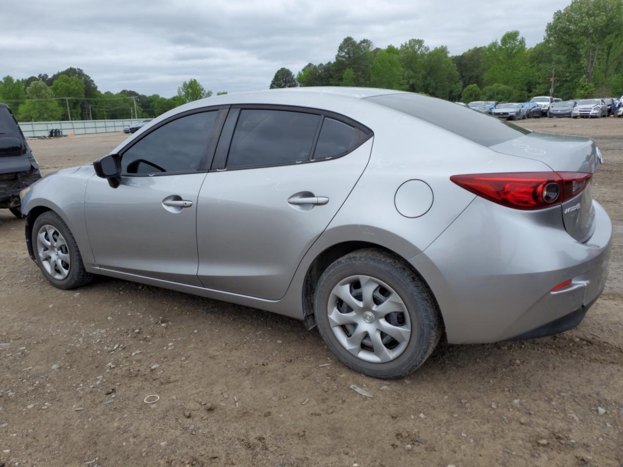 JM1BM1T72F1266716 2015 Mazda 3 Sv