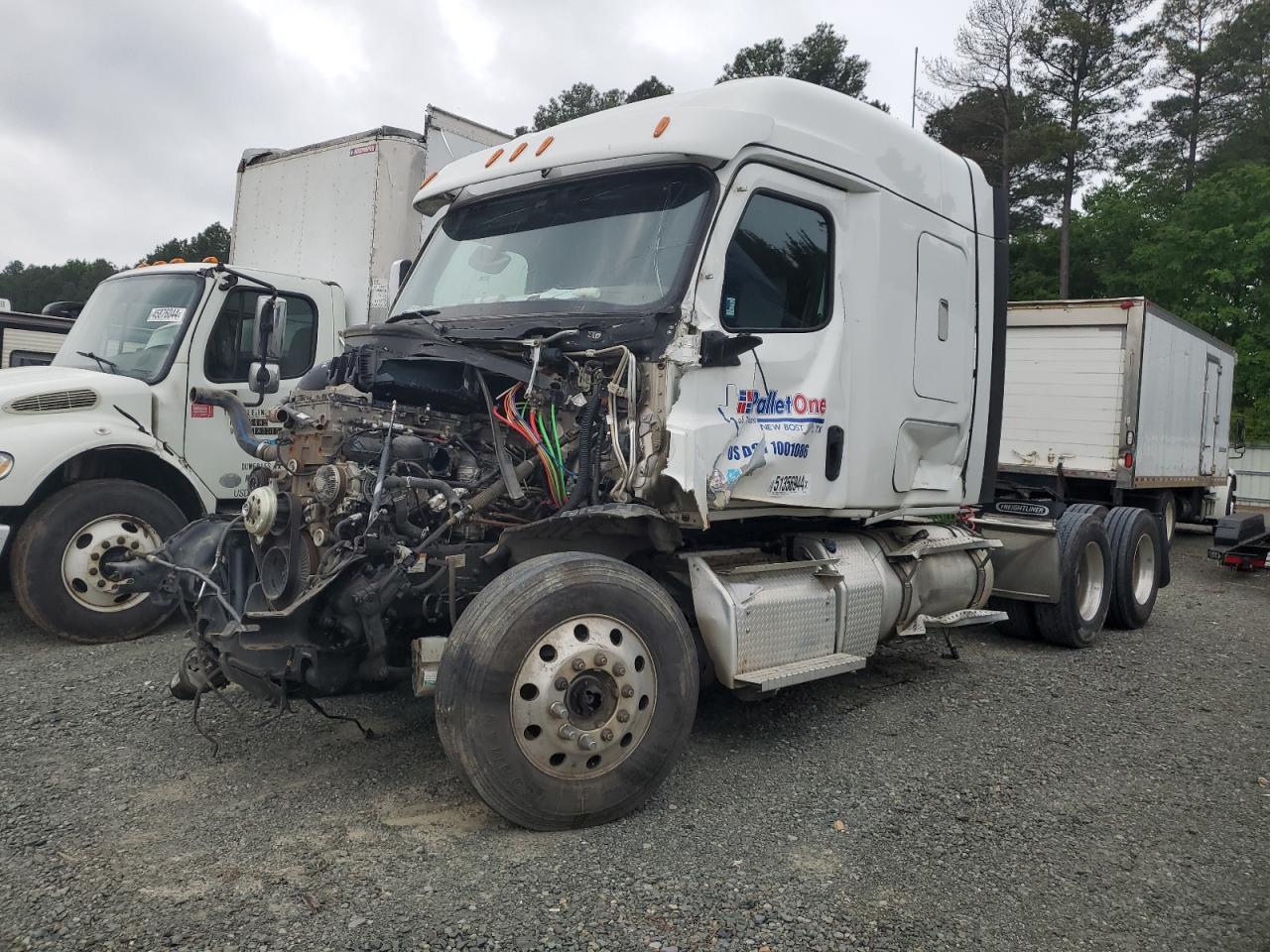 Lot #2893259706 2022 FREIGHTLINER CASCADIA 1