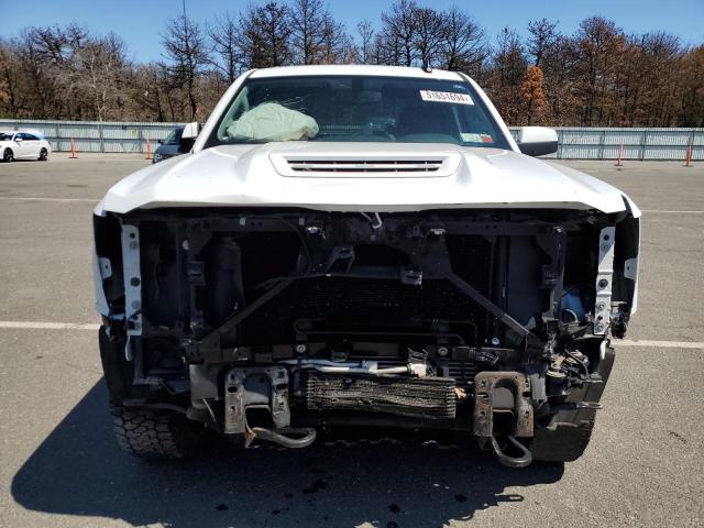 2018 Chevrolet Silverado - Image 5