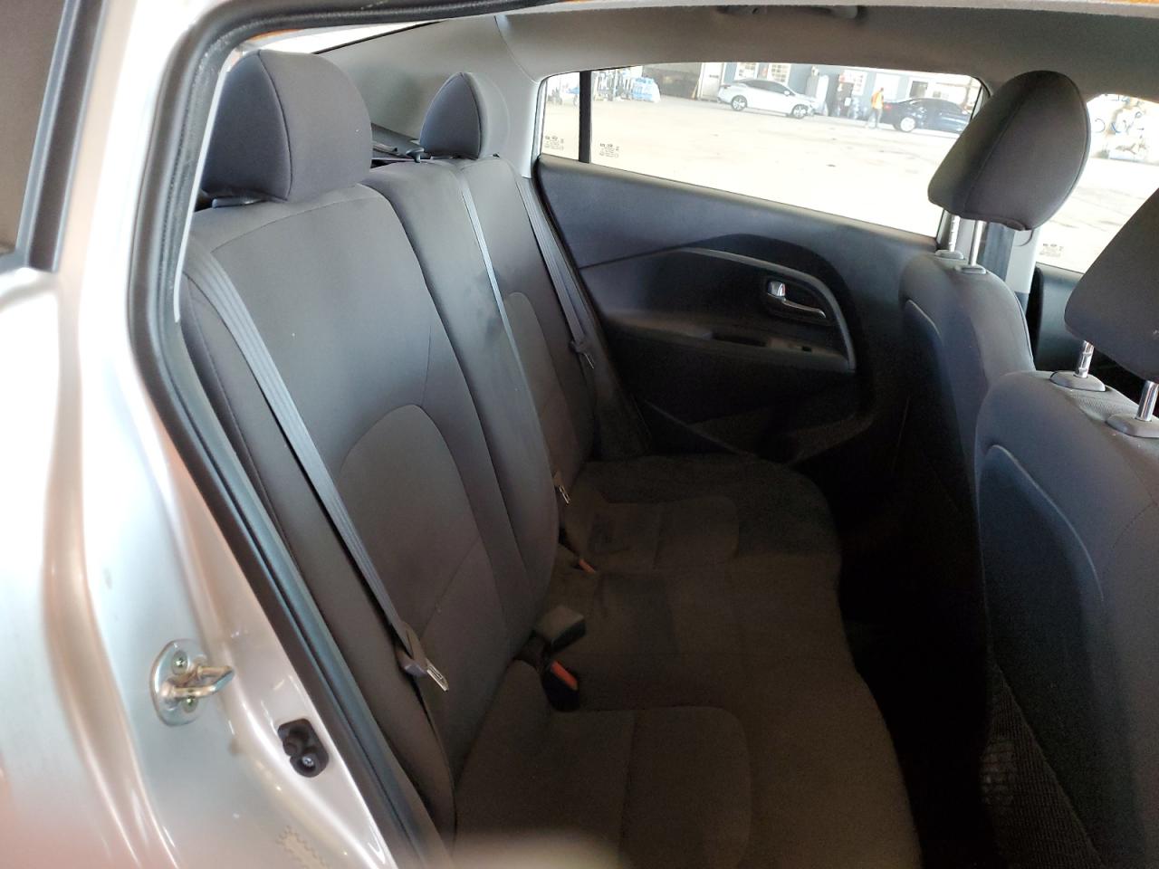 KNADM4A32G6677352 2016 Kia Rio Lx