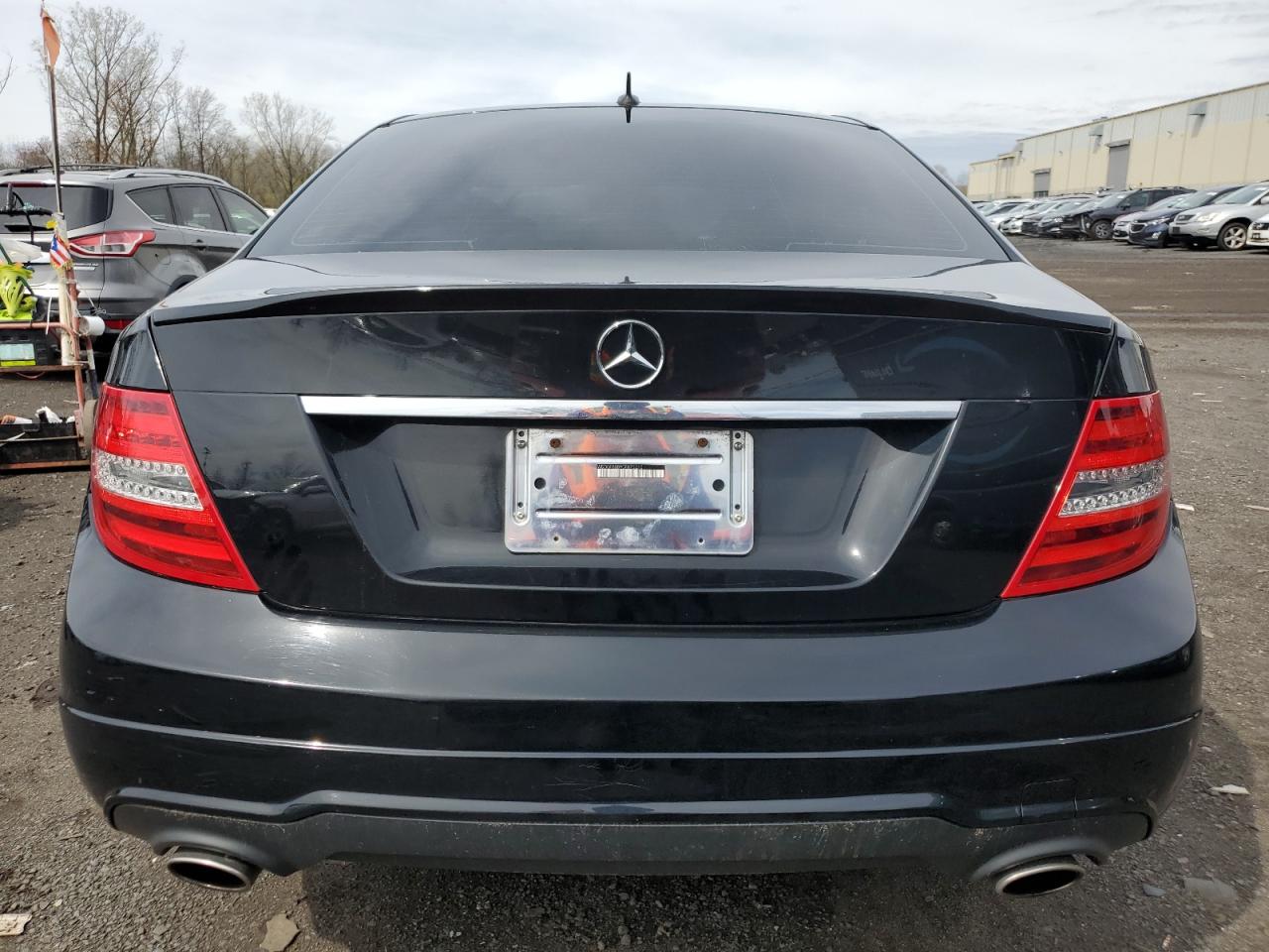 WDDGF8BB9CF875210 2012 Mercedes-Benz C 300 4Matic