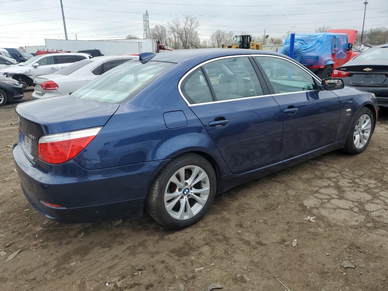 WBANV9C58AC136974 2010 BMW 535 Xi