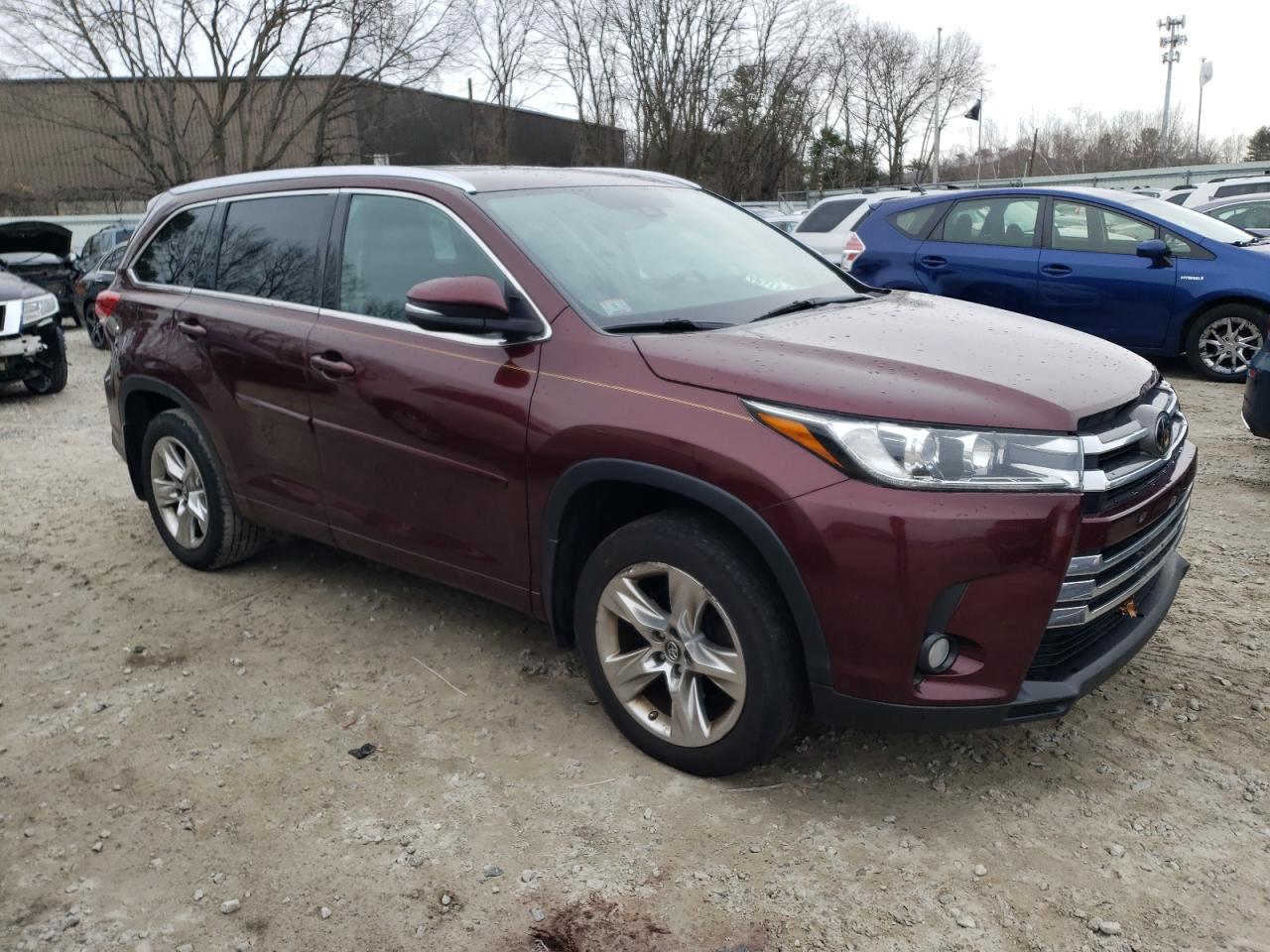 5TDDZRFH4JS892986 2018 Toyota Highlander Limited