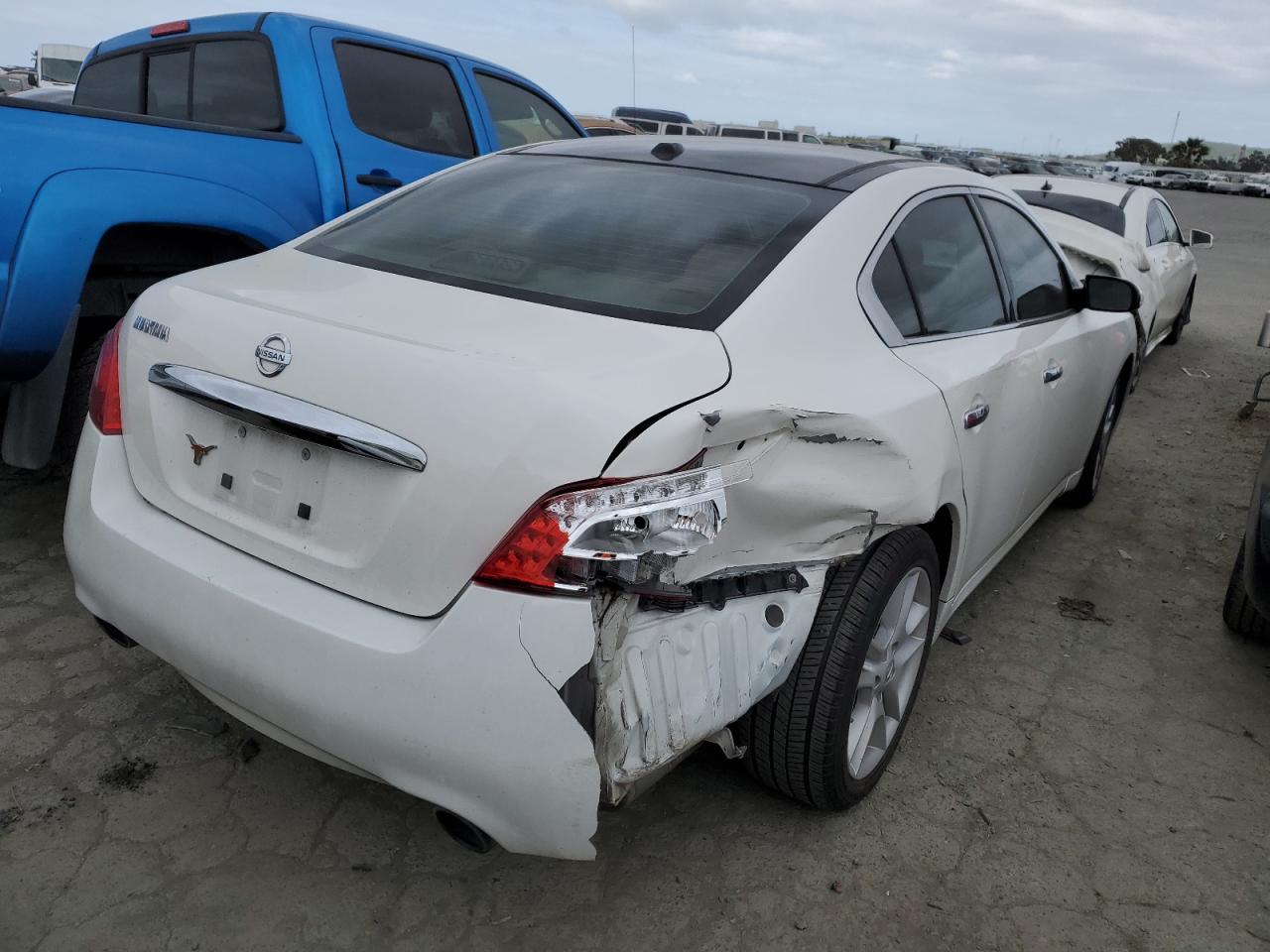 1N4AA5AP4BC845838 2011 Nissan Maxima S