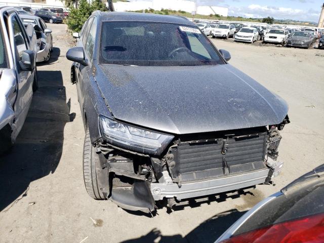 VIN WA1LAAF74JD017280 2018 Audi Q7, Premium Plus no.5