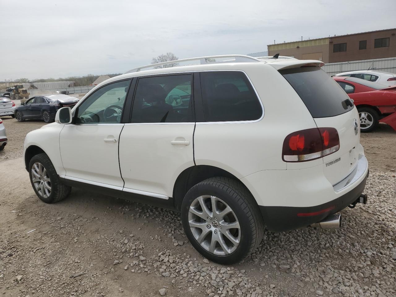 WVGBF7A91AD002424 2010 Volkswagen Touareg V6