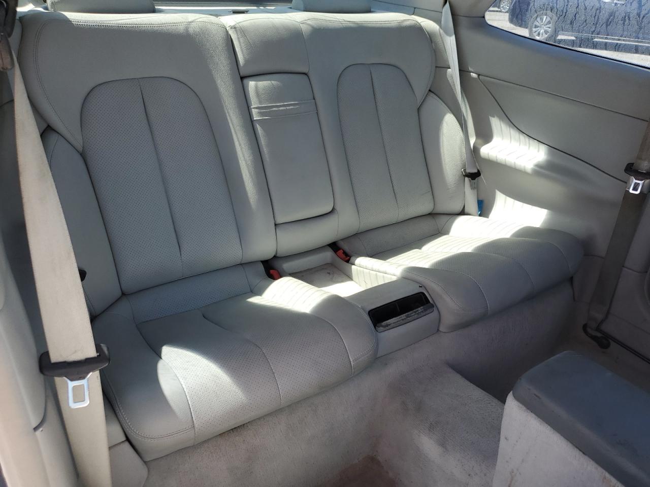 WDBLJ65G3WF041035 1998 Mercedes-Benz Clk 320