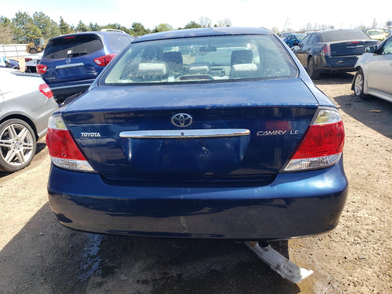 4T1BE32K65U098117 2005 Toyota Camry Le
