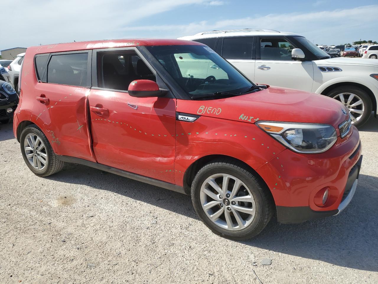 KNDJP3A55H7421226 2017 Kia Soul +