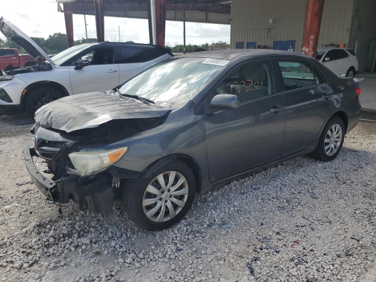 2T1BU4EE2CC817005 2012 Toyota Corolla Base