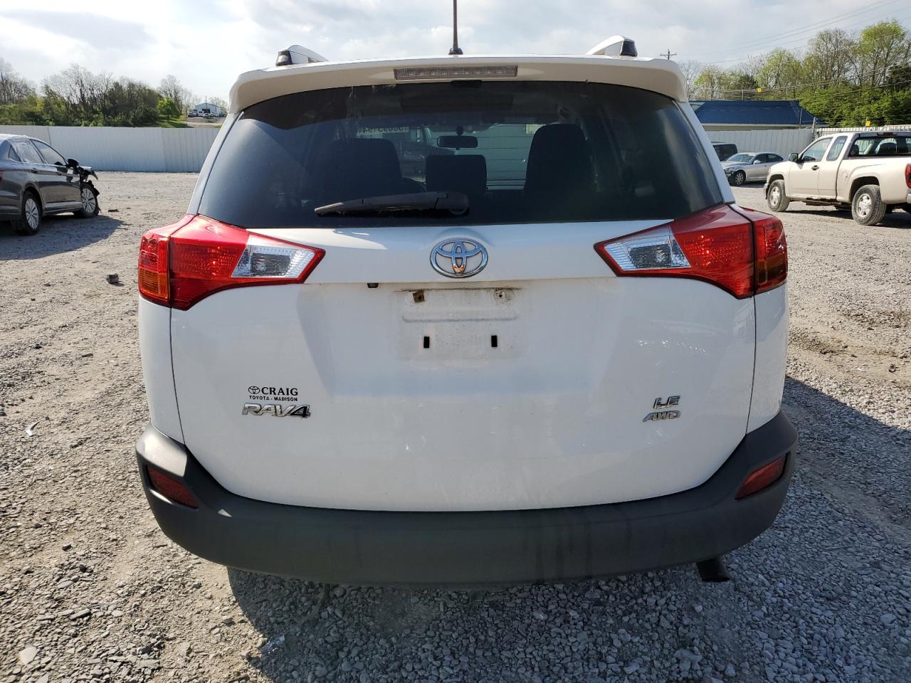 JTMBFREV3FD132090 2015 Toyota Rav4 Le