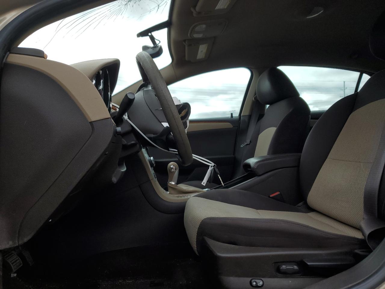 1G1ZC5EB7AF214528 2010 Chevrolet Malibu 1Lt