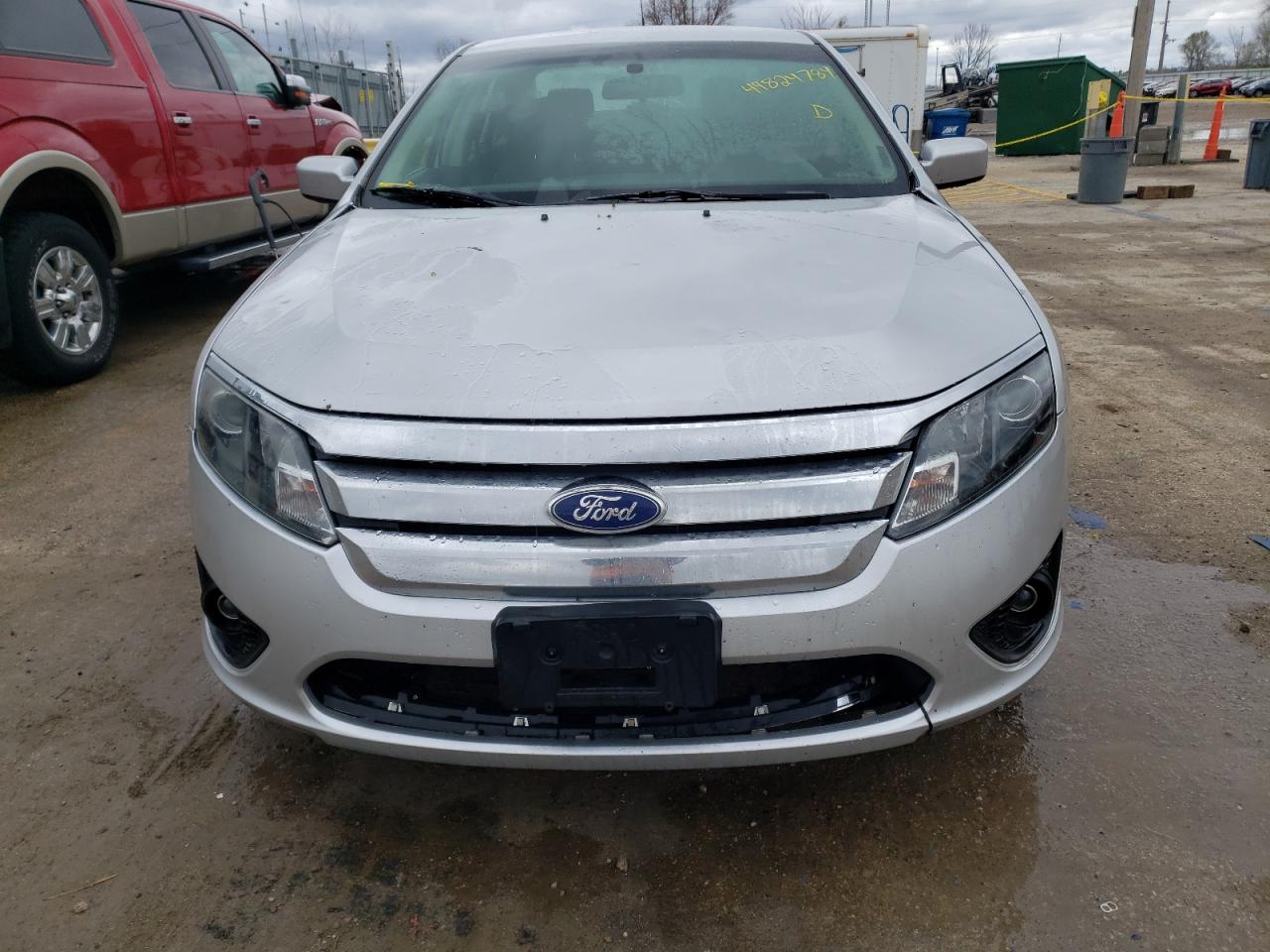 3FAHP0HA4BR243055 2011 Ford Fusion Se
