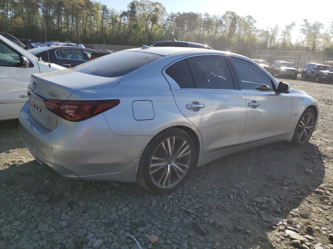 JN1EV7AR8KM558450 2019 Infiniti Q50 Luxe