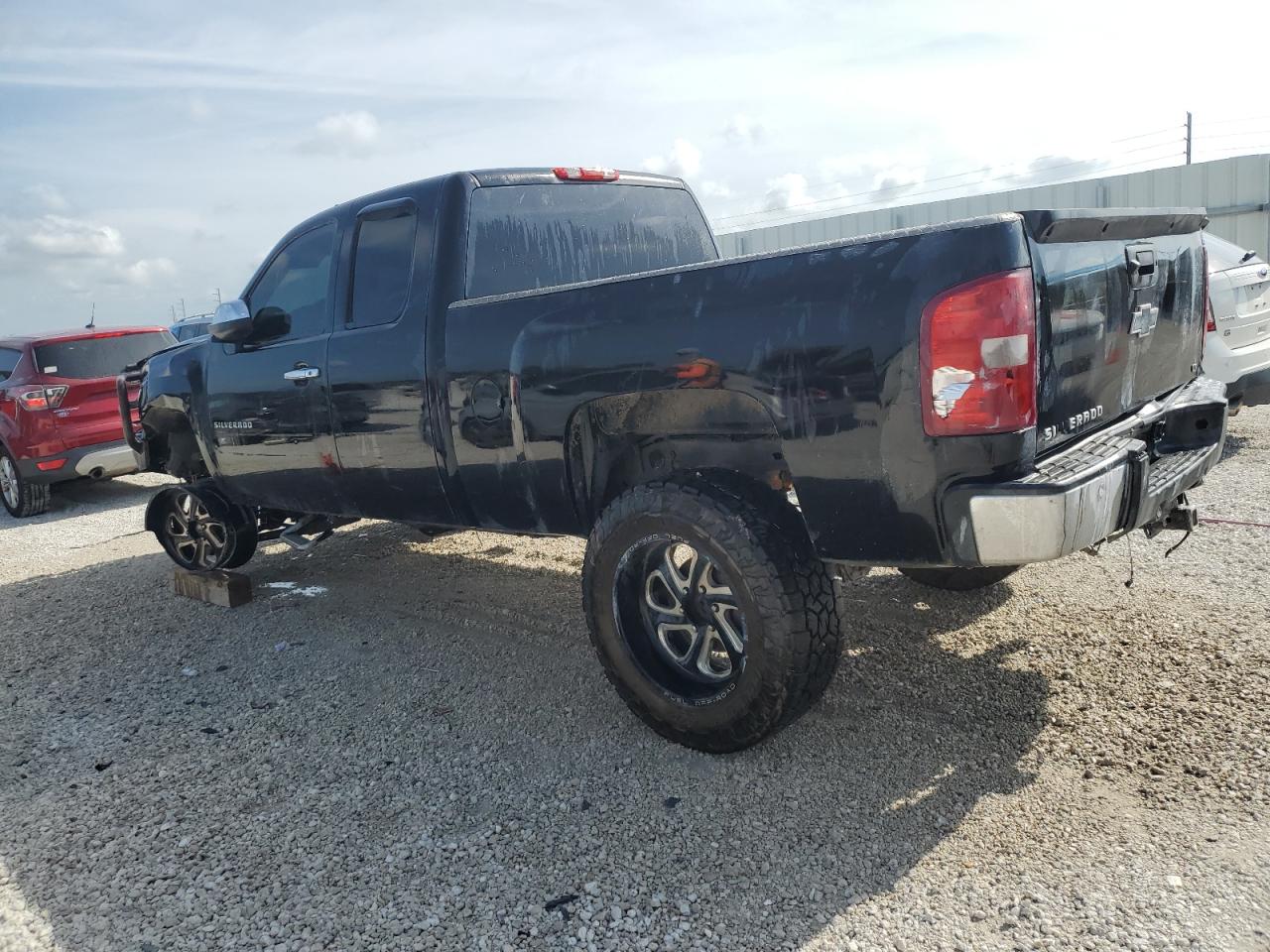 2013 Chevrolet Silverado K1500 Lt vin: 1GCRKSE70DZ217441