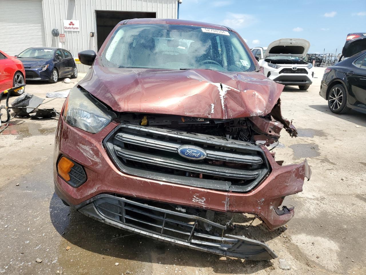 2018 Ford Escape S vin: 1FMCU0F73JUA48376