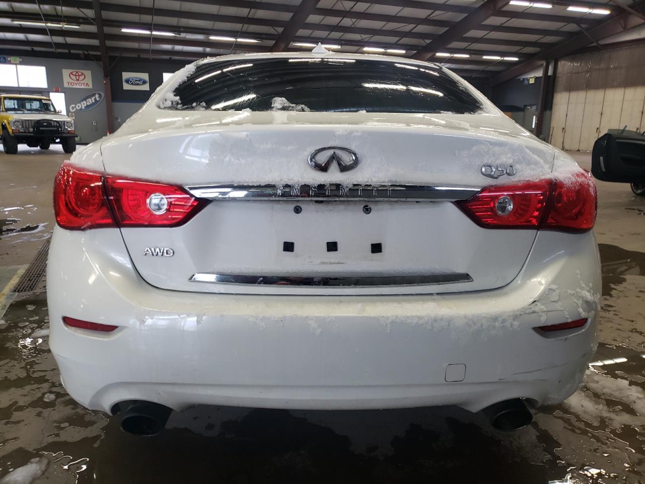 2016 Infiniti Q50 Premium vin: JN1EV7AR4GM341324