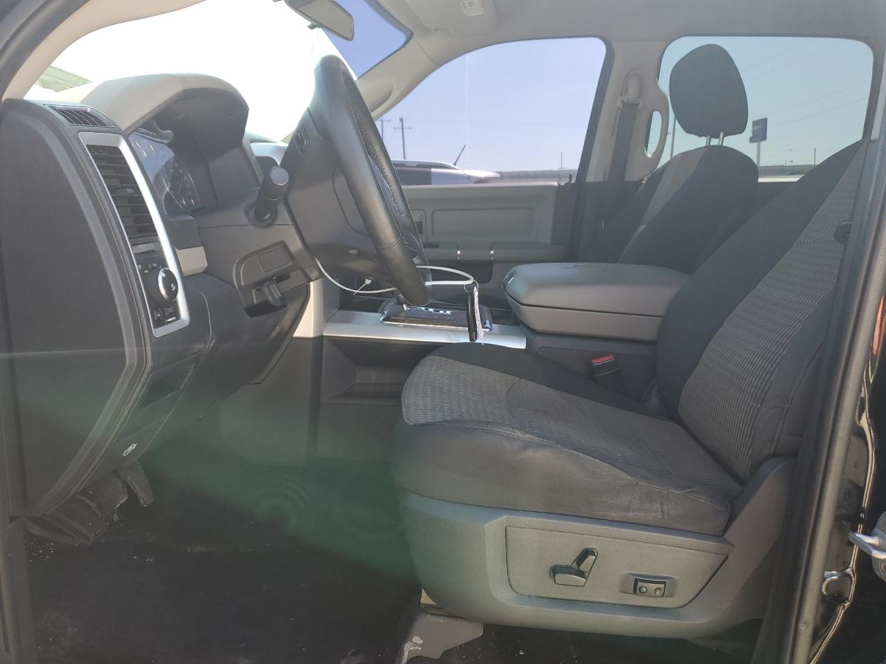 1C6RD7LT7CS229799 2012 Dodge Ram 1500 Slt