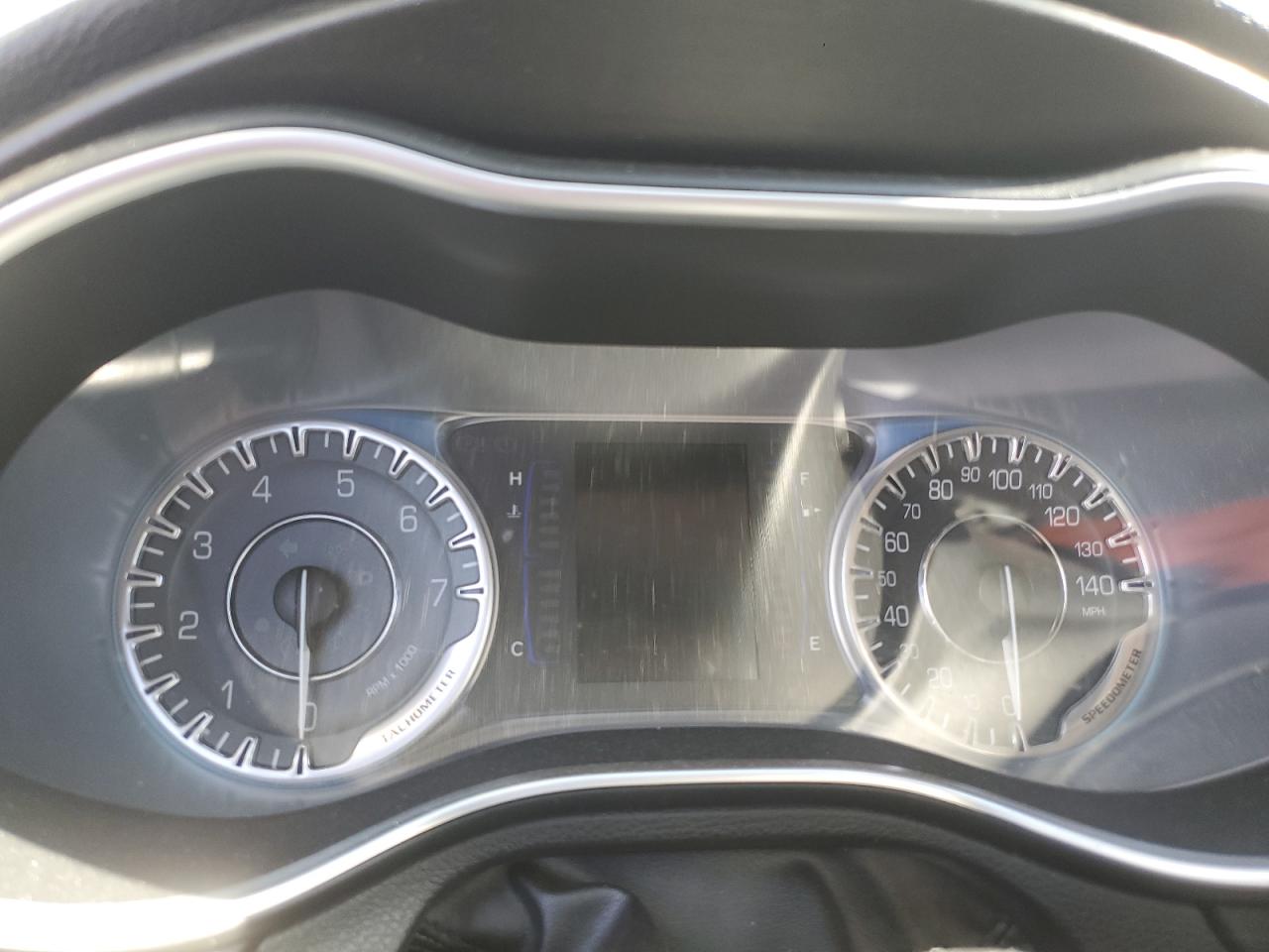 1C3CCCAB8FN563125 2015 Chrysler 200 Limited