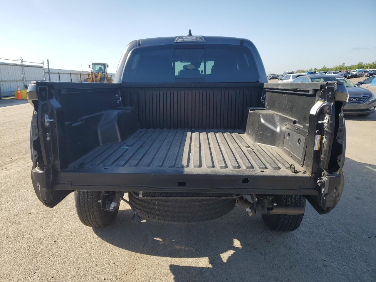 3TMCZ5AN2NM482369 2022 Toyota Tacoma Double Cab