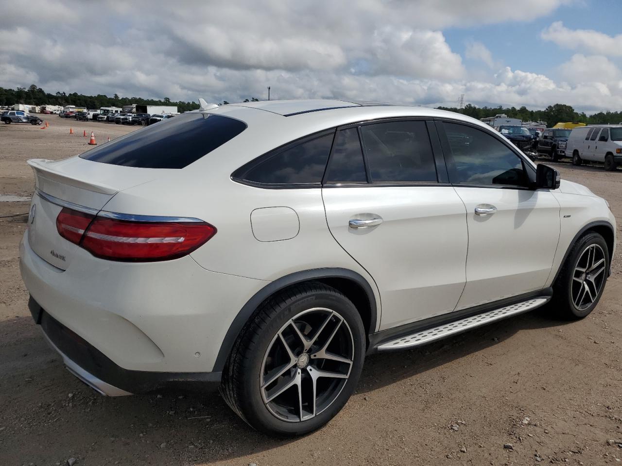 2016 Mercedes-Benz Gle Coupe 450 4Matic vin: 4JGED6EB3GA013526