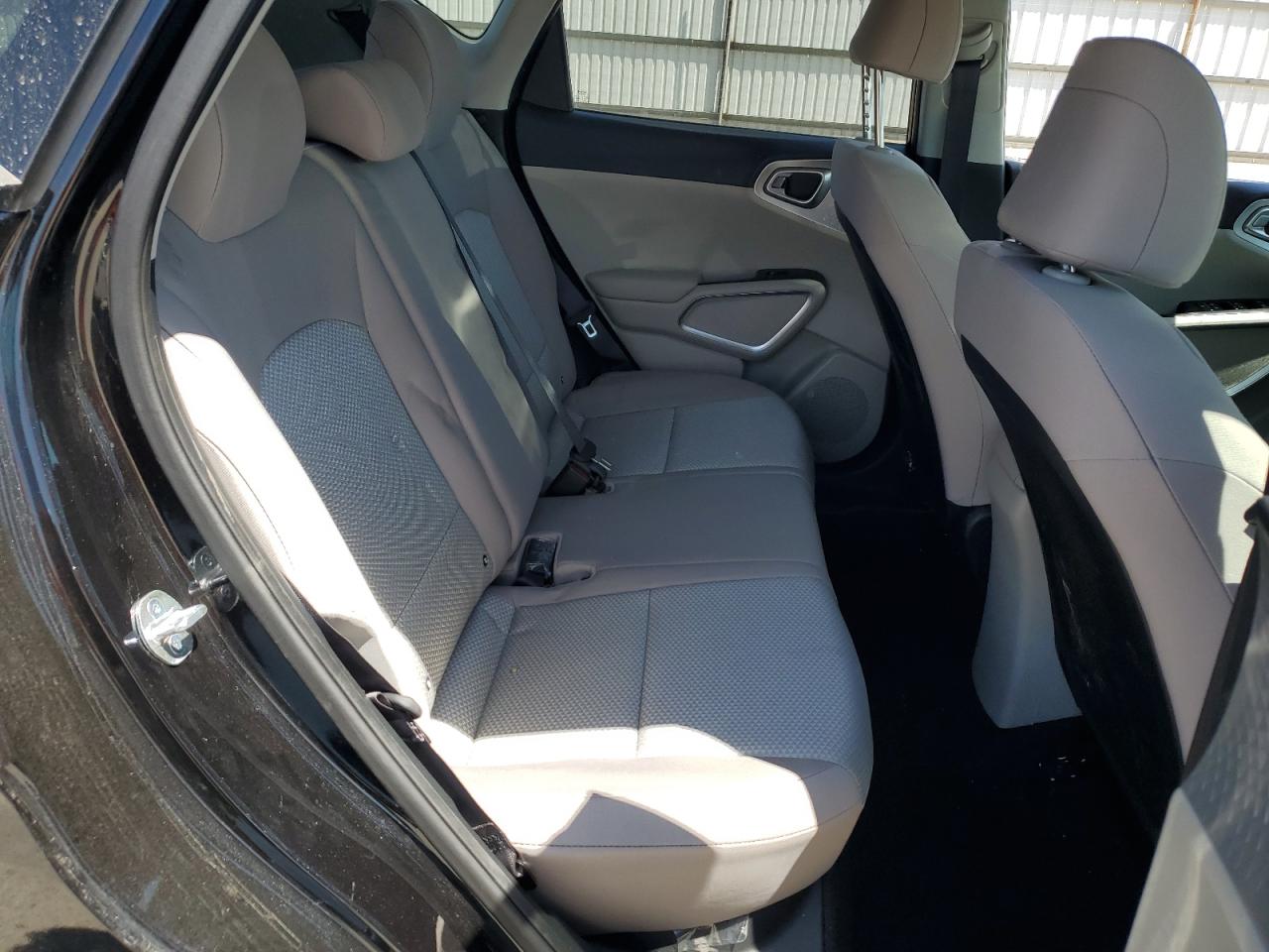 KNDJ23AU9P7893336 2023 Kia Soul Lx