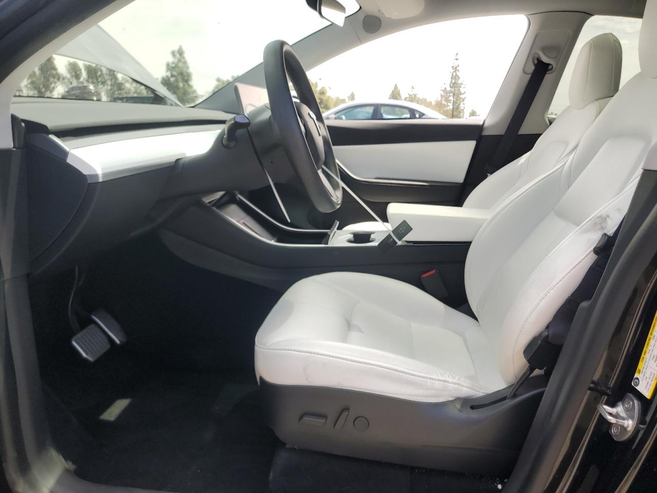 5YJYGDEE4LF051517 2020 Tesla Model Y