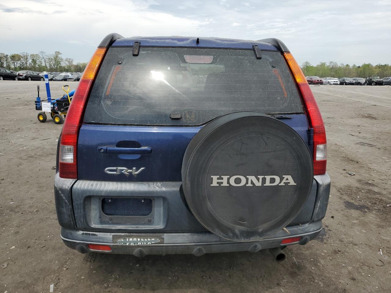 JHLRD68444C023679 2004 Honda Cr-V Lx
