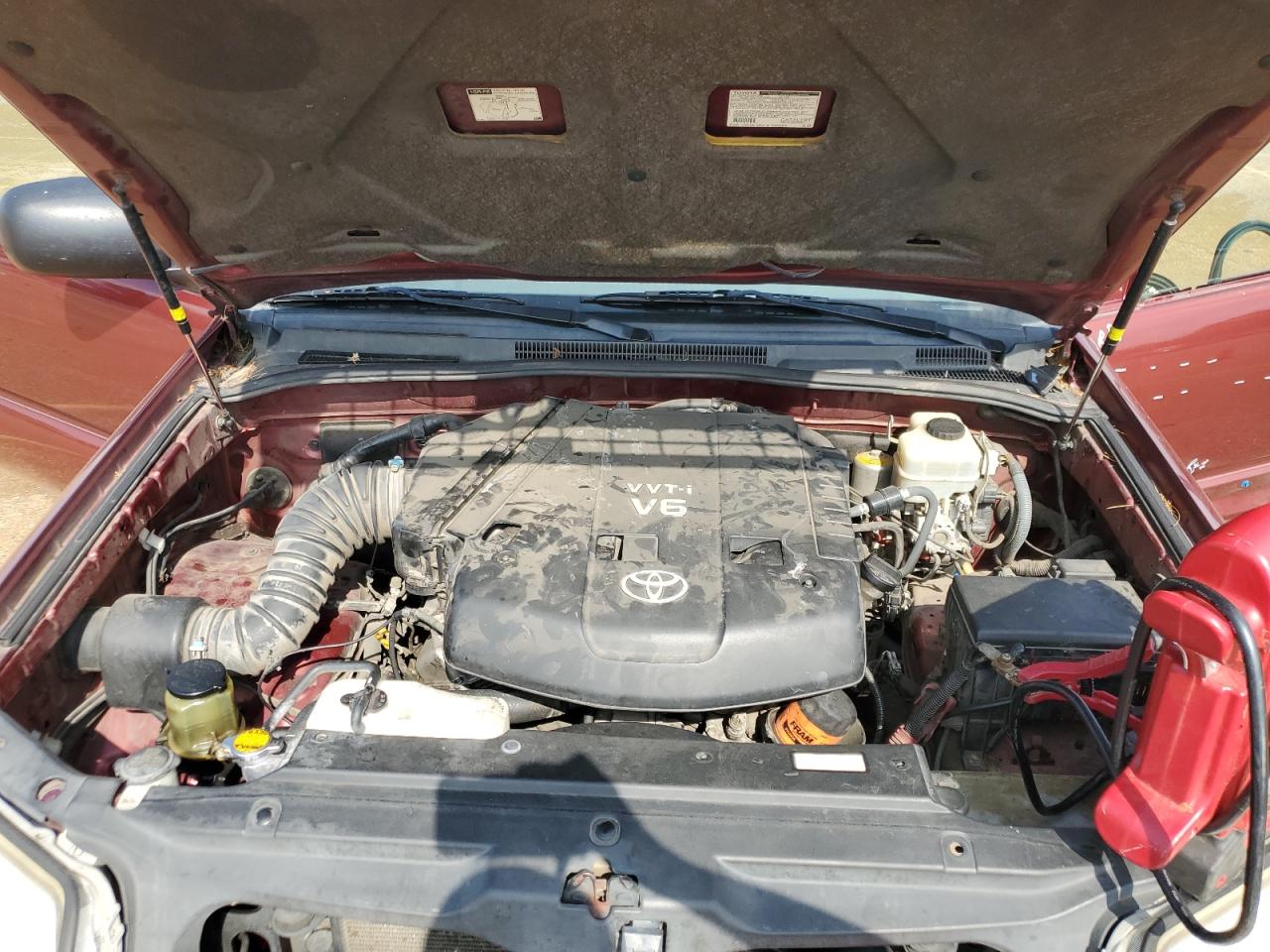 JTEZU14R368063612 2006 Toyota 4Runner Sr5