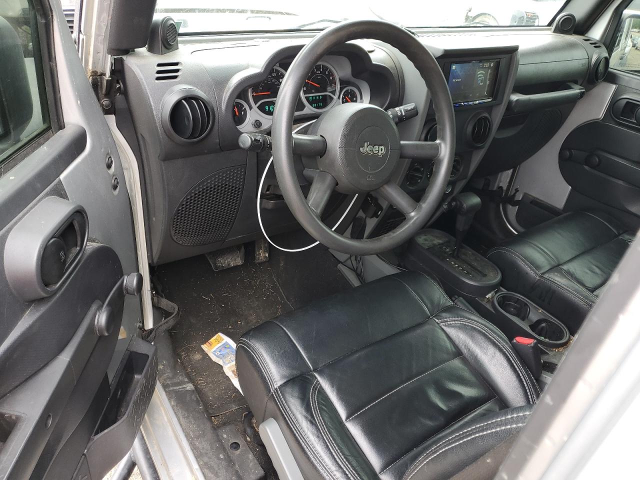 1J4BA3H17AL217561 2010 Jeep Wrangler Unlimited Sport